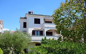 Apartments Drago